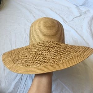 Like New J Crew Straw Floppy hat
